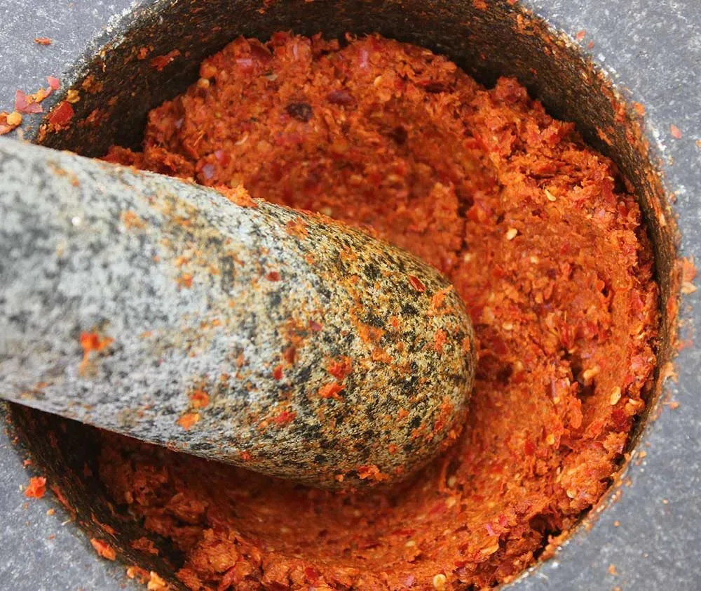 Authentic Thai Red Curry Paste Recipe (Made From Scratch)