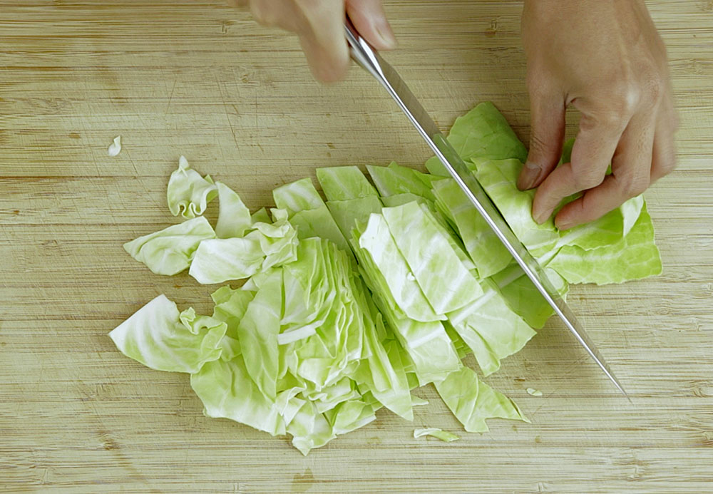 cutting sweetheart cabbage